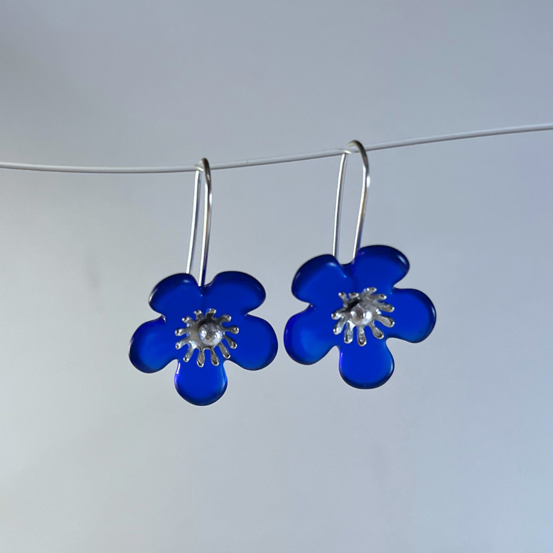 Manuka Flower Earrings