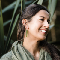Flax Leaf Earrings Green worn on model