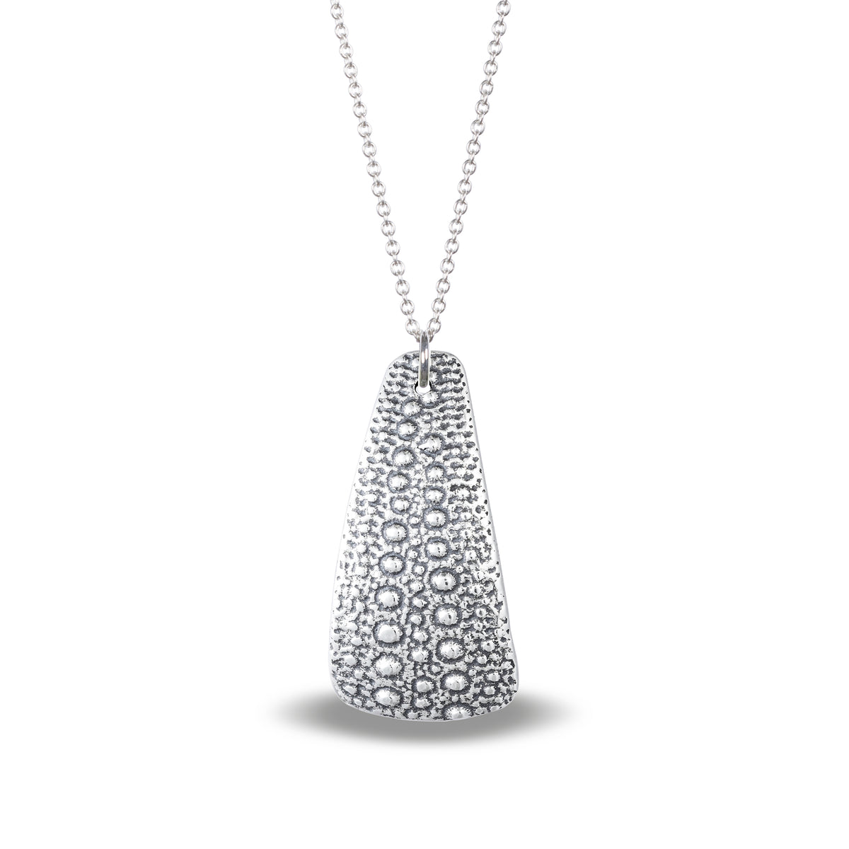 Kina Shell Curve Pendant