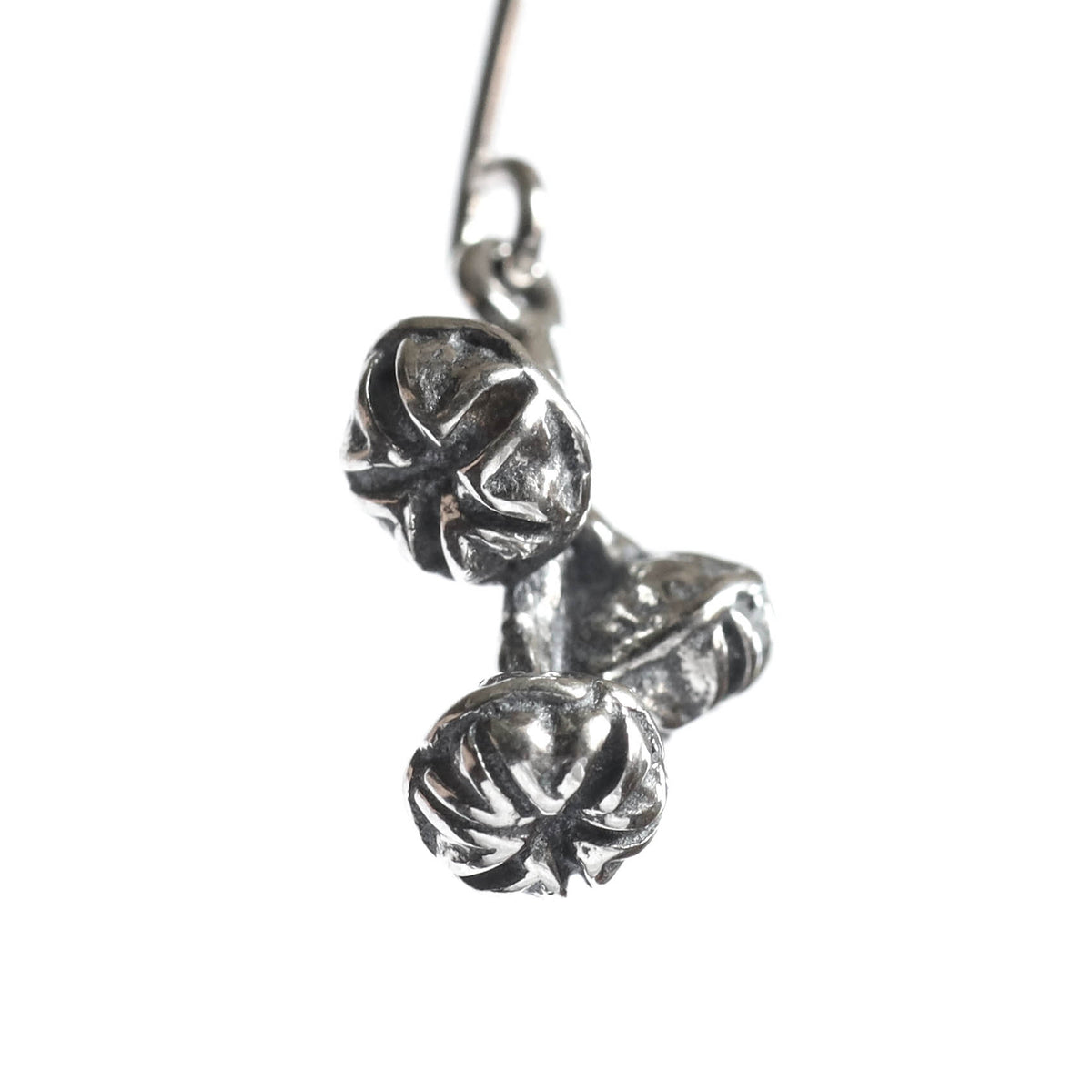 Mānuka Pod Earrings Silver detail