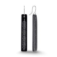 Rimu Leaf Drop Earrings Black