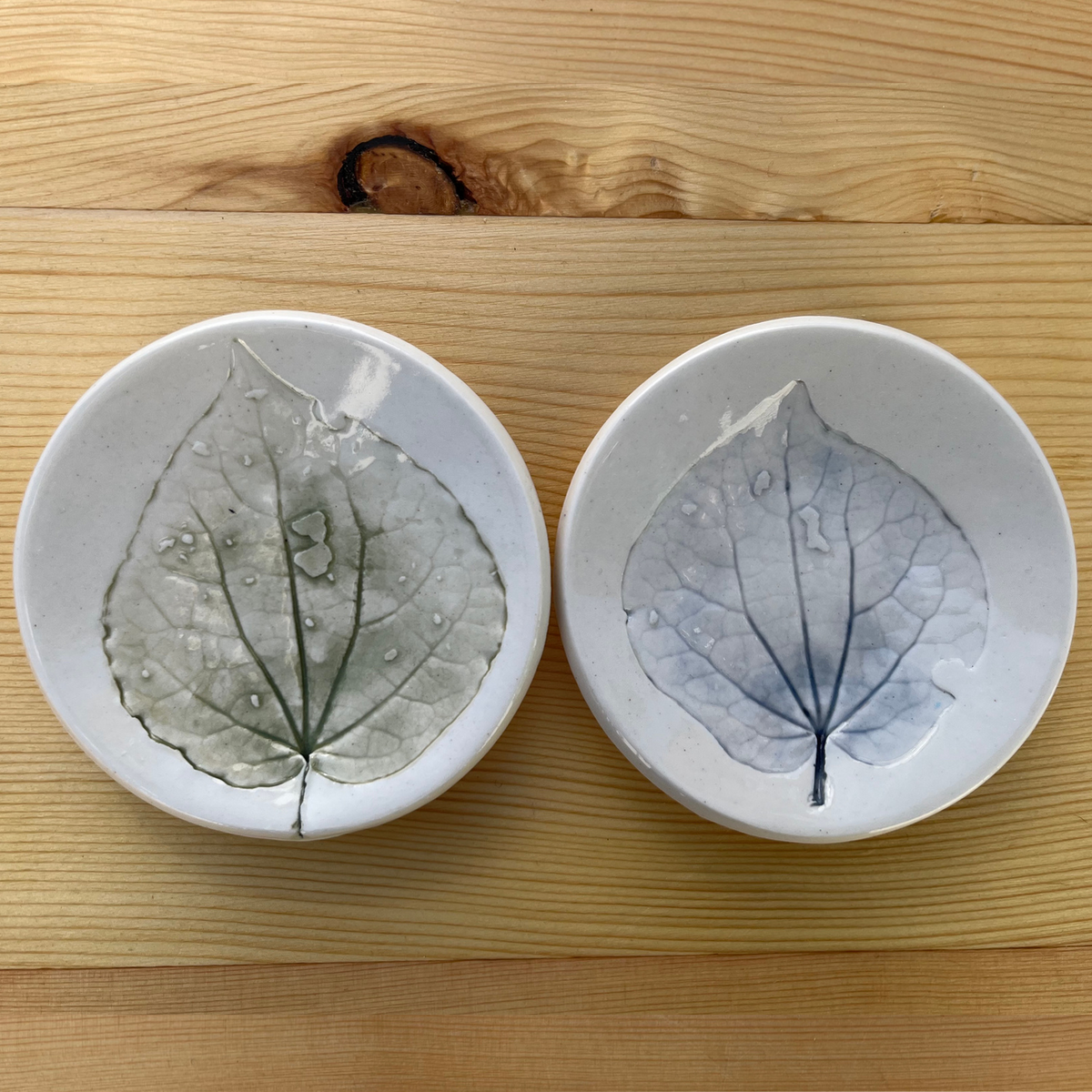 Kawakawa Ring Dishes - Green & Dark Blue