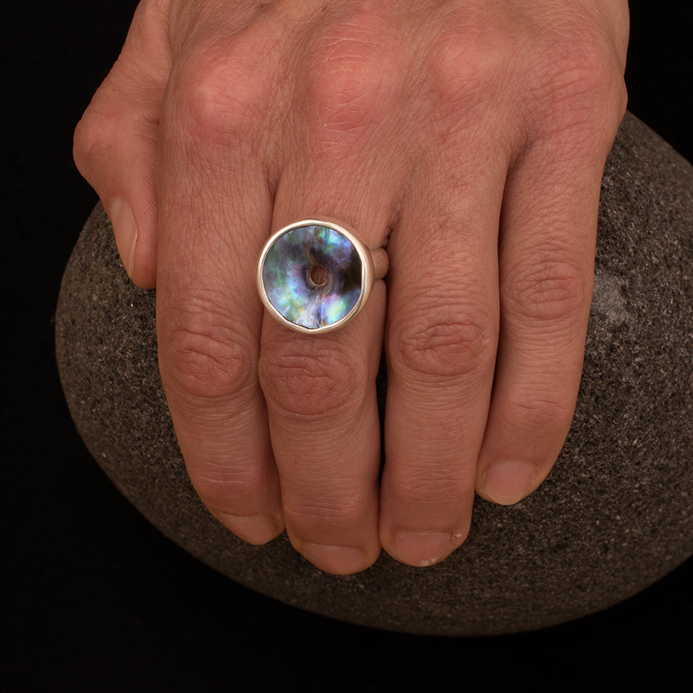 Pāua Single Hole Ring